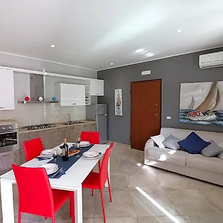 Modern Casa Giuditta Deluxe A Wi-fi Balcony Hotel 3*